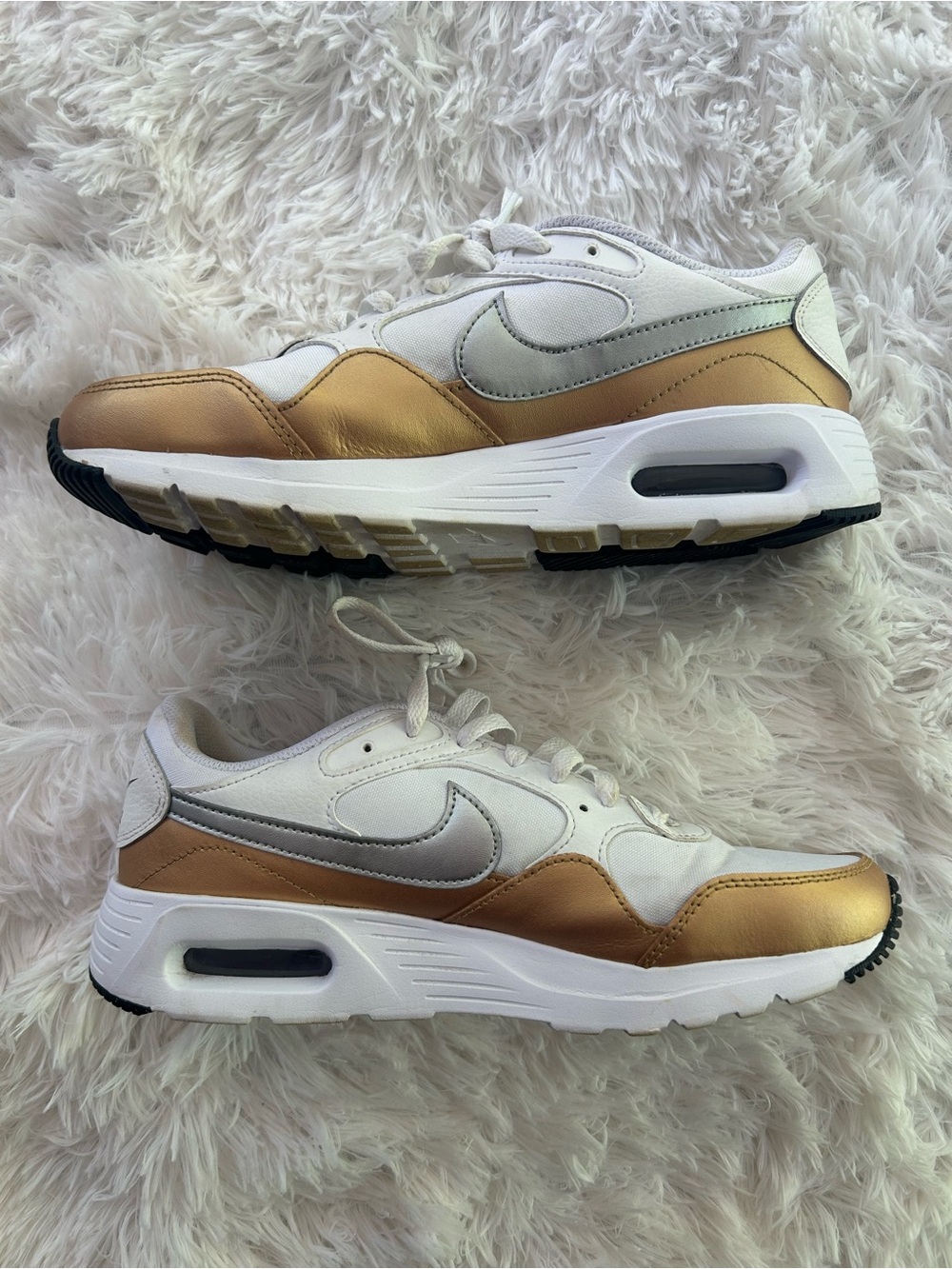 Nike Air Max SC White Metallic Gold Silver Sneakers Women’s 9